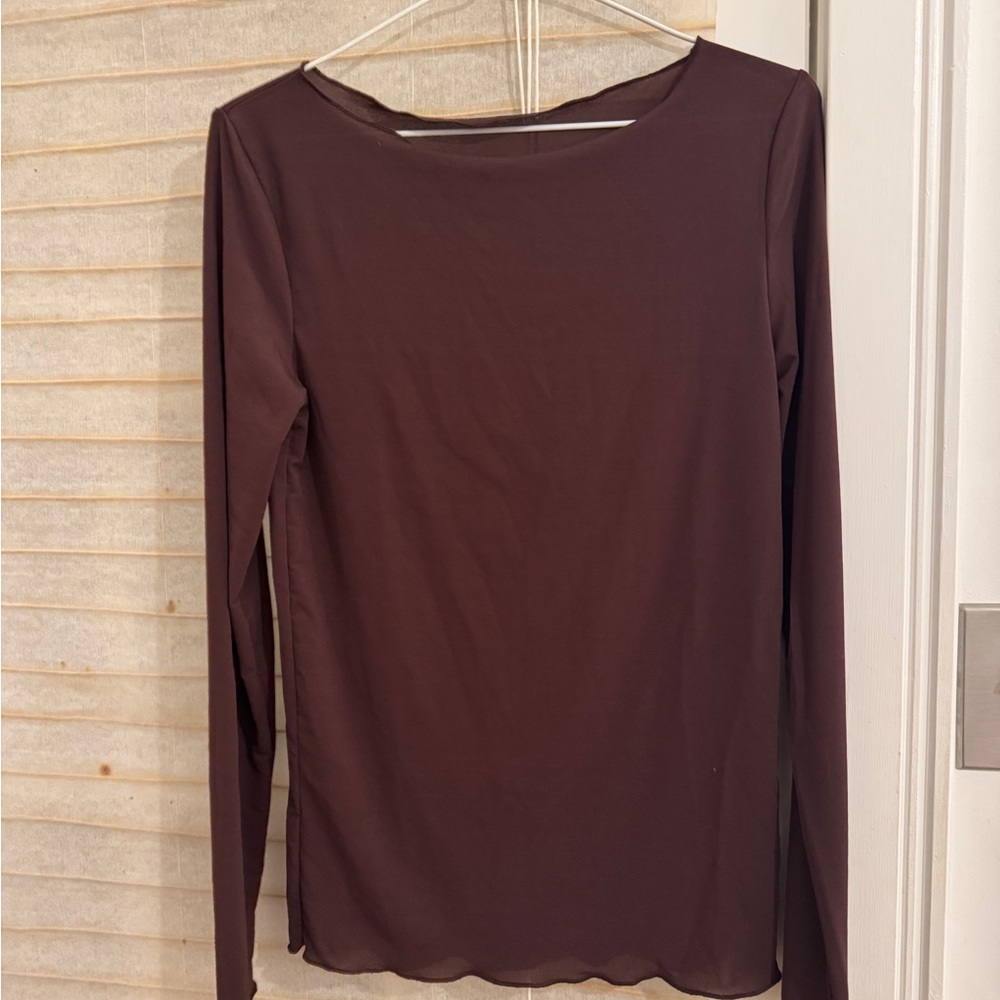 Women's Long Sleeve Top in Deep Brown